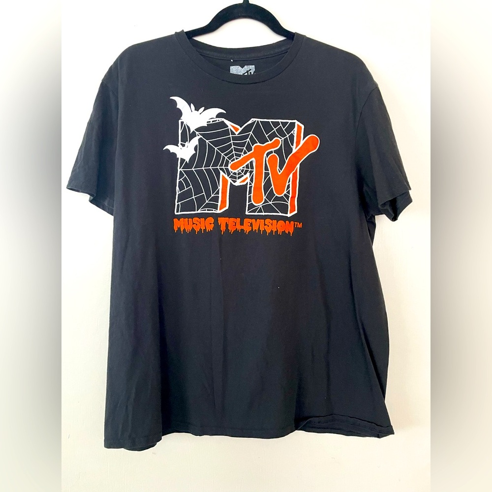 Unisex black Mtv tee